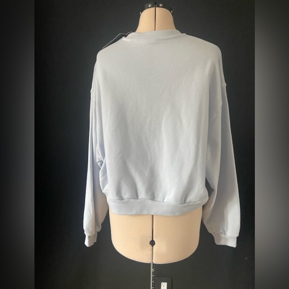 Levi’s cropped sweatshirt - Picture 7 of 11